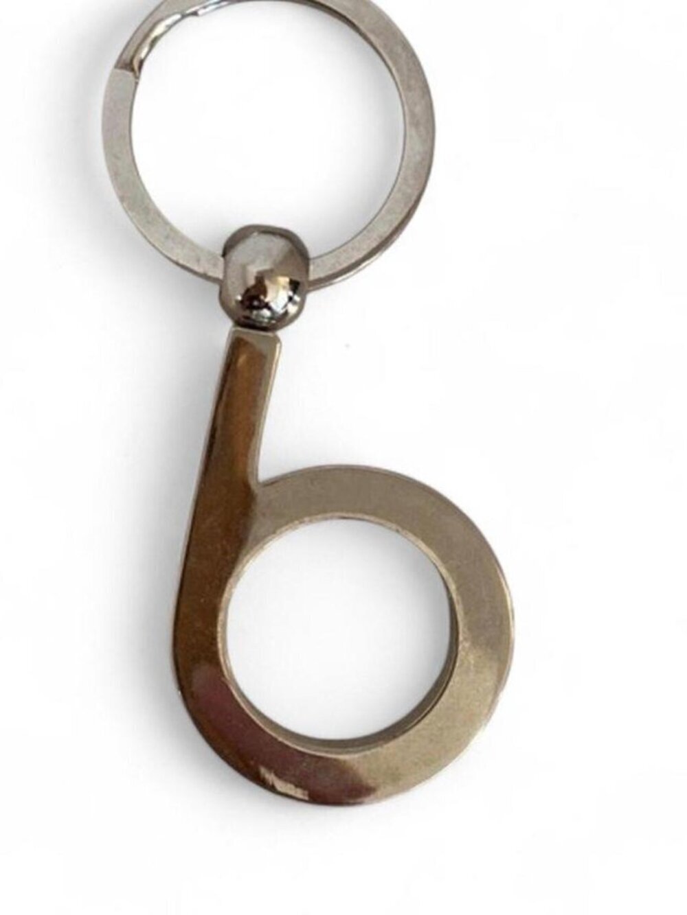 Bloomingdale’s “b” keychain vintage